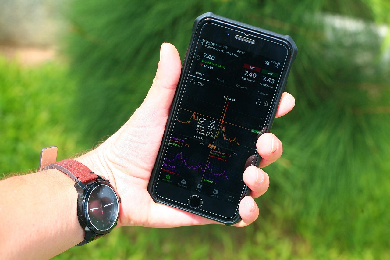 Cirkulární ekonomika a recyklace: Jak holding mění „odpad“ v zisk